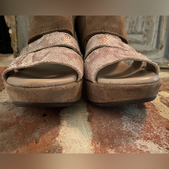 Cordani wedge sandals - Picture 3 of 11